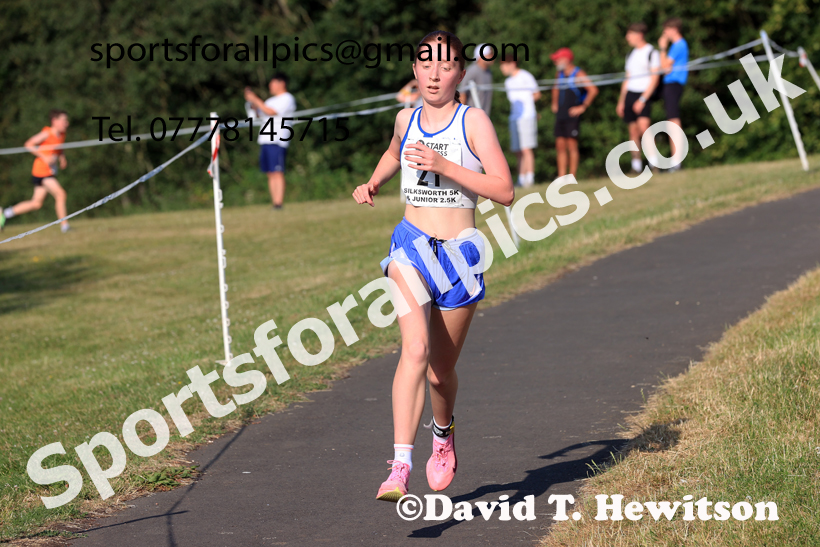 Young athletes, 2026 Sunderland 5k, Silksworth, Sunderland. Photo: David T. Hewitson/Sports for All Pics